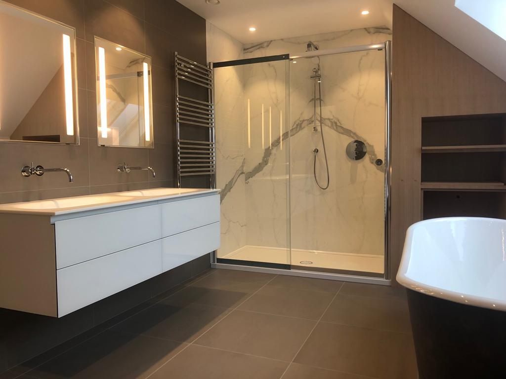 High-End Residential Property 10 Completed master ensuite